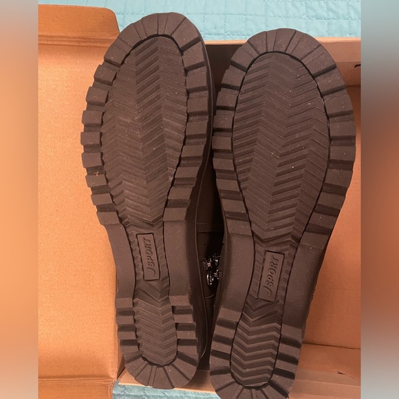 Jenna J Sport Short Black Boot 11 - Picture 3 of 4